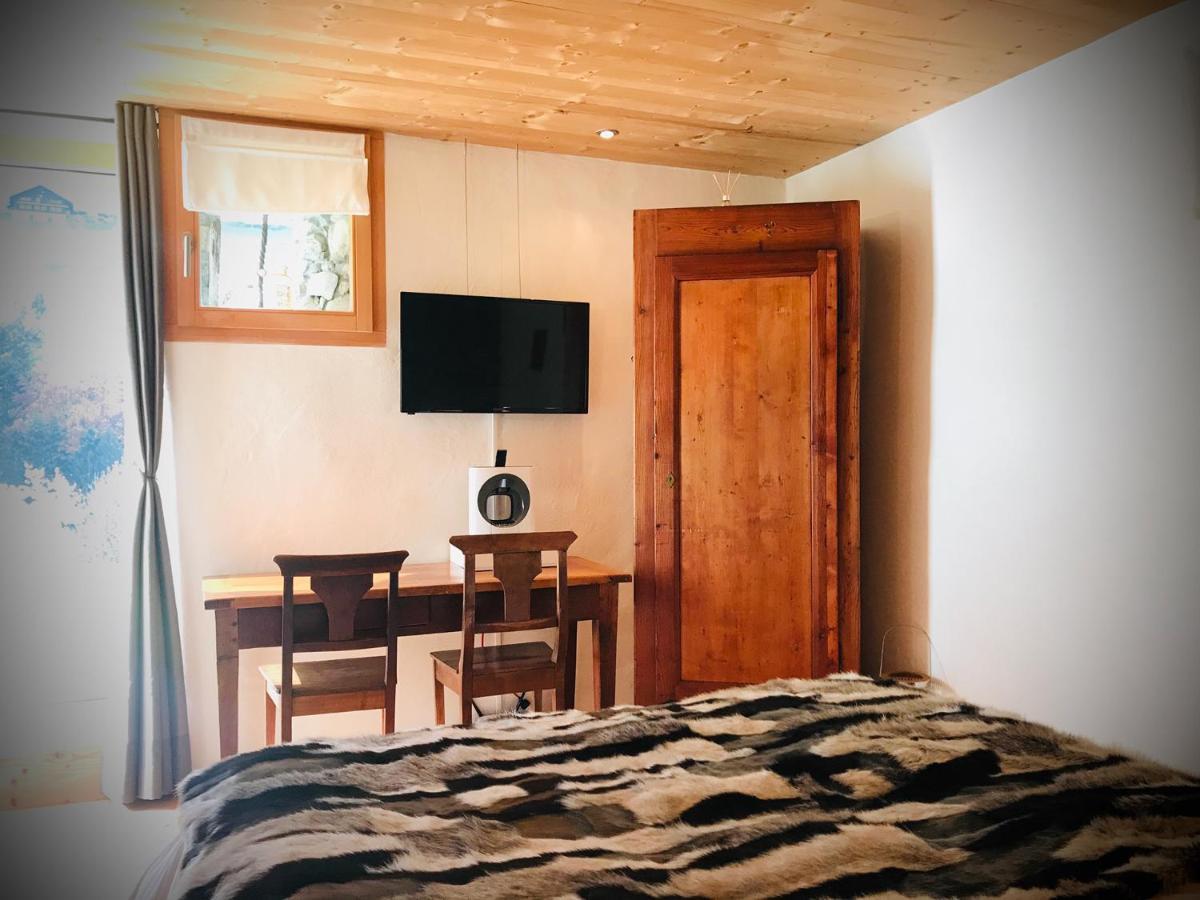 Le 30 Bed & Breakfast Troistorrents ภายนอก รูปภาพ