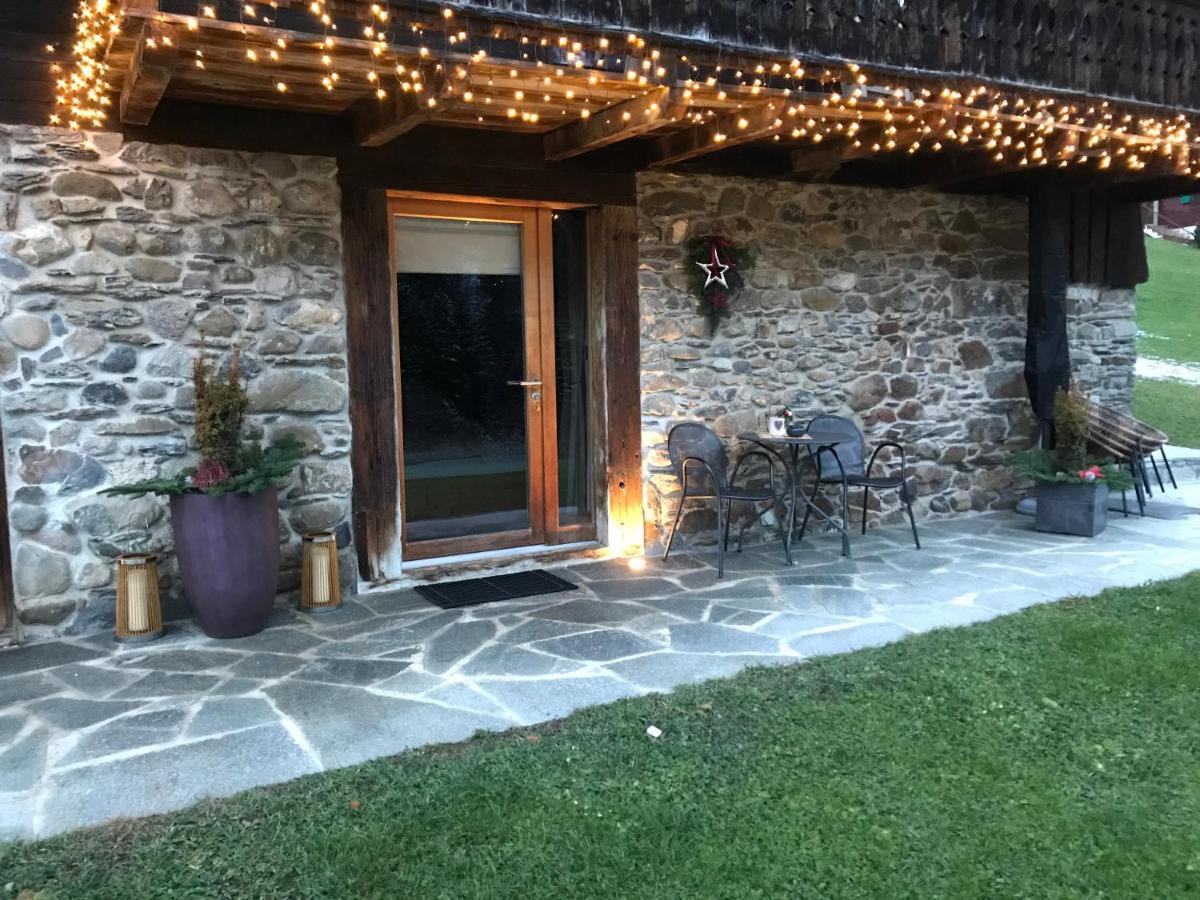 Le 30 Bed & Breakfast Troistorrents ภายนอก รูปภาพ