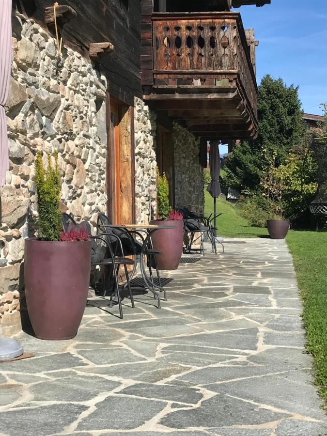 Le 30 Bed & Breakfast Troistorrents ภายนอก รูปภาพ