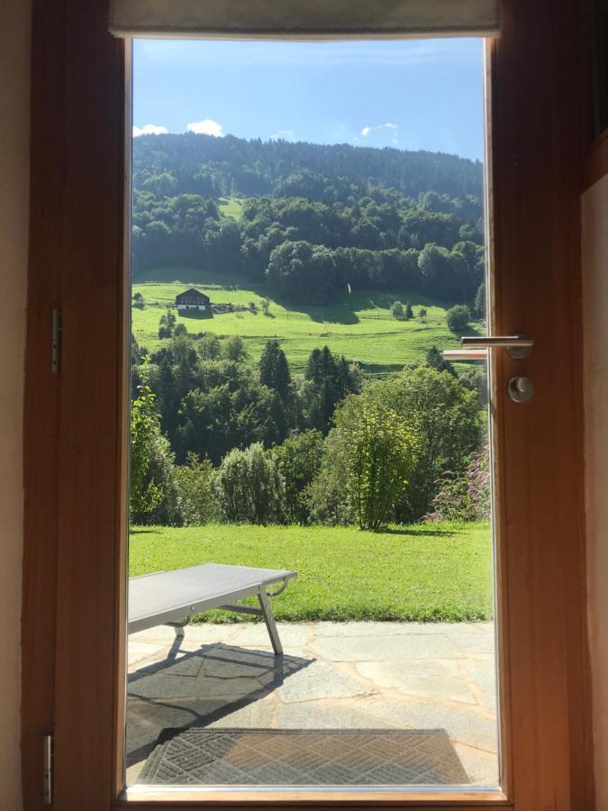 Le 30 Bed & Breakfast Troistorrents ภายนอก รูปภาพ