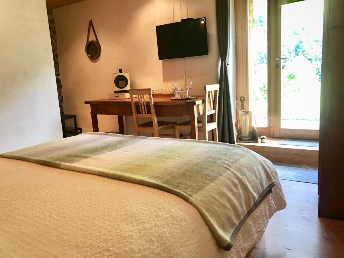 Le 30 Bed & Breakfast Troistorrents ภายนอก รูปภาพ